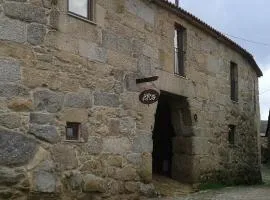 Casa do Arco - Casa de Campo