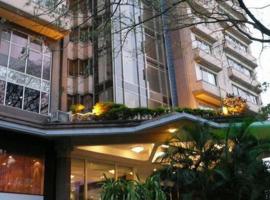 Royal Orchid Central Bangalore, Manipal Centre, MG Road, hotel u četvrti 'MG Road' u gradu 'Bangalore'