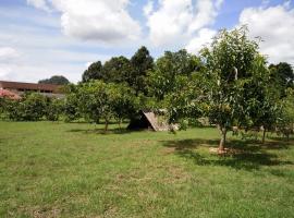 Harum Manis Country House, farm stay in Kangar