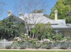 Durack House Bed and Breakfast, hotel near East Perth Station, Perth