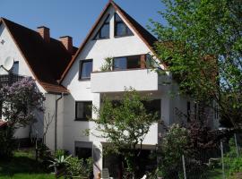 Ferienhaus am Schönberg, appartamento a Schauenburg