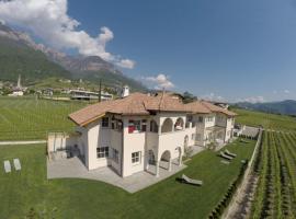 Gutshof Rellich, Hotel in Tramin an der Weinstraße