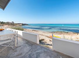 Beach House Es Trenc, hotel in Ses Covetes