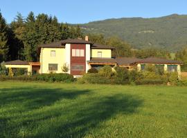 Wellness Pension Waldhof, hotel berdekatan Benedictine Monastery St. Paul, Sankt Georgen