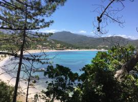 Résidence Playa Del'Oro, Ferienunterkunft in Favone