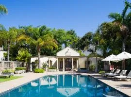 Ibis House