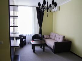 Gostinica Palats, Hotel in Okhtyrka
