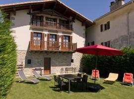 Cortea I y II, Hotel in Añézcar