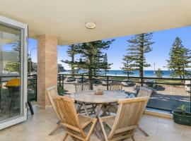 Beachfront on Golden Mile, hotel v destinaci Sydney