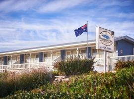Harbour View Apartments, hotel with parking in Ulladulla