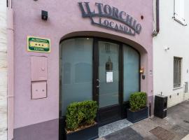 Albergo il Torchio、Pizzighettoneの駐車場付きホテル