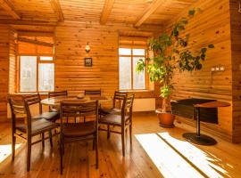 Alevi Holiday Home with Sauna, hotelli Tallinnassa