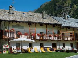 Drésalwoald, golfhotell i Gressoney-Saint-Jean