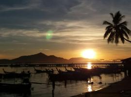 Seaside home, hotel in Koh Mook