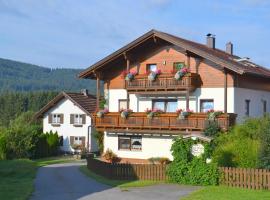 Hans Girgl Hof, hotel in Langdorf im Landkreis Regen