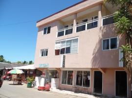 Kokoloko: Ambatoloaka şehrinde bir otel