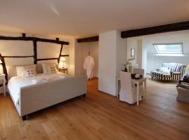 B&B Hof van Vervoering, bed and breakfast en Voeren