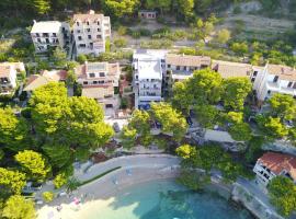 Villa Dalmatia Apartments, hotel en Brela