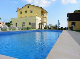 Ferienhaus Tomic, appartement à Nedeščina