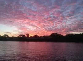 Acclaim Rose Gardens Beachside Holiday Park