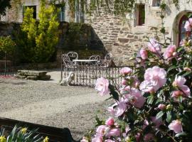 DINAN Gîte "La Priquetais", hotel di Trévron