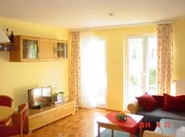 Apt Binz,Garten,Parkplatz