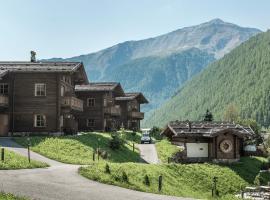 Hotel & Chalets Edelweiss, отель в Мадонне