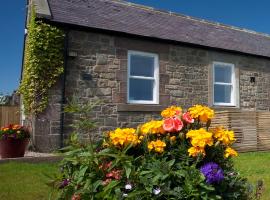 Inglenook Cottage, hotel with parking in Wandylaw