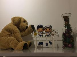 Play Kimnen B&B, family hotel in Jincheng