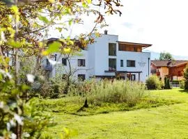 Ski & Golf Suites Zell am See by Alpin Rentals - incl Summercard