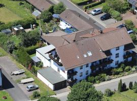 Dorf gut Hotel zur Warte, hotel v destinaci Witzenhausen