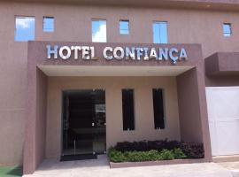 Hotel Confiança，阿拉皮拉卡的飯店