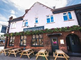 The Waterman, міні-готель з рестораном у місті Кембридж