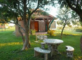 Cabañas La Lucinda, Hotel in Cortaderas