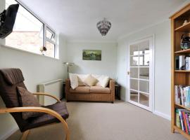 Saurden Guest Apartment, hotel dekat Saint Botolph's Burgh, Ipswich