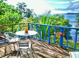 Mosana Reef Garden B&B, hotel di Bocas Town