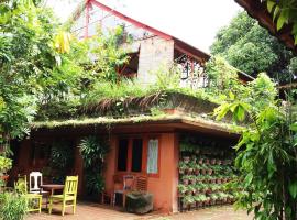 Rumah Turi Eco Boutique Hotel, hotel cerca de Museum Dullah, Solo