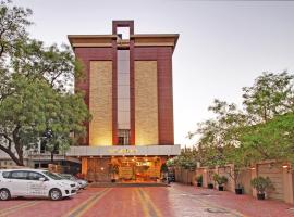 Hotel Sai Jashan, hotel cerca de Estación de tren de Sainagar Shirdi, Shirdi