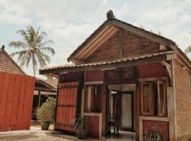 Cempaka Borobudur Guest House, hotel sa parkingom u gradu Borobudur