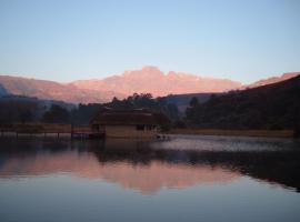 Dragon Peaks Mountain Resort, מקום אירוח בשירות עצמי בChampagne Valley