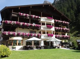 Verwöhn-Harmoniehotel Mandarfnerhof, hotel sa Sankt Leonhard im Pitztal