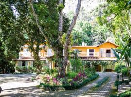 Pousada Quinta da Jade, хотел в Итаипава