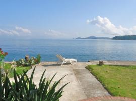 Arribamar, cottage in Portobelo