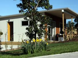 Aviator, self catering accommodation in New Plymouth