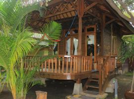 Bronze Bungalows, hotel en Gili Meno