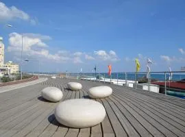 Mackenzie Blu Beach Studio