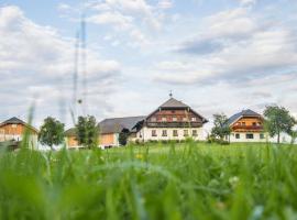 Biohof Poinsitgut، فندق في ماريابفار