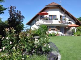 Ferienwohnung im Rosengarten: Ebenweiler şehrinde bir ucuz otel