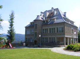 Rezydencja Prezydenta RP Zamek w Wiśle, hotel v destinácii Wisła