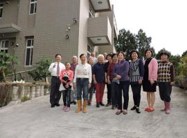 Shan Hu Lian Homestay, hospedagem domiciliar em Zhuolan